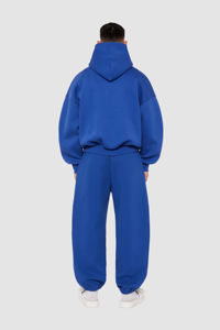 Ensemble de survêtements pour hommes avec logo personnalisé Hiver Vêtements décontractés coupe-vent avec design brodé Vêtements durables lourds en vente - Product Image 2