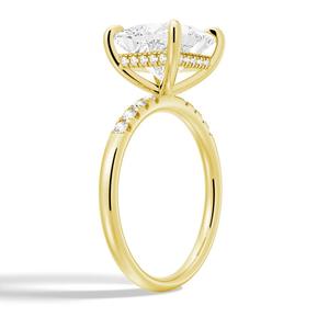 Bague de fiançailles en moissanite taille princesse avec halo caché, plaqué or 18 carats et rhodium, sertie à griffes, coupe excellente, élégante et raffinée - Product Image 3
