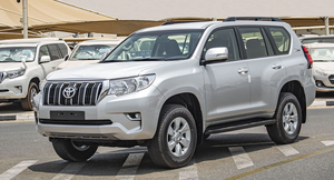 Meilleures Ventes Authentiques 2022 - Toyota Prado TXL 2.8D d'Occasion Prêt à Rouler en Excellent État avec Garantie de 3 Ans - Product Image 3