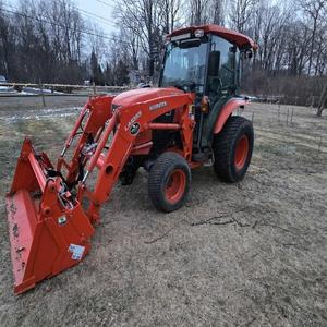 Massey Ferguson 4WD <b>Walking</b> Tractor with Gearbox 40 HP Gear Drive 3-Year Warranty <b>for</b> Farms & Agricultural Businesses - Product Image 4