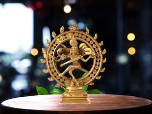 Vente à l'exportation Sculpture artisanale de Nataraja Art traditionnel indien pour un usage spirituel et décoratif de l'exportateur indien - Product Image 3