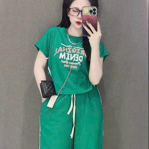 ชุดเสื้อผ้าผู้หญิง2ชิ้นสำหรับฤดูร้อน2023ถุงโพลีแบบซักได้จากเวียดนาม - Product Image 2