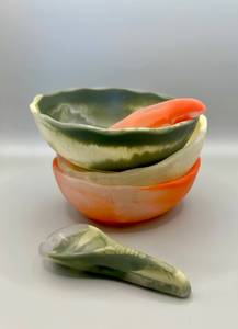 Bol en résine hautement poli fabriqué à la main de haute qualité pour servir des ustensiles de cuisine en bois à soupe et nouilles emballés dans un carton - Product Image 3