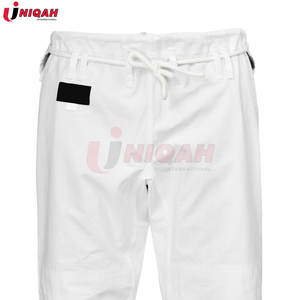 Venta al por mayor personalizable 100% algodón brasileño Jiu-Jitsu Kimono GI Premium Judo uniforme con tela duradera y característica elástica - Product Image 2