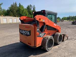 2018 Kubota SSV65 Skid Steer-Chargeur sur pneus diesel 64 HP avec système entièrement hydraulique avec puissance compacte et performances fiables - Product Image 5