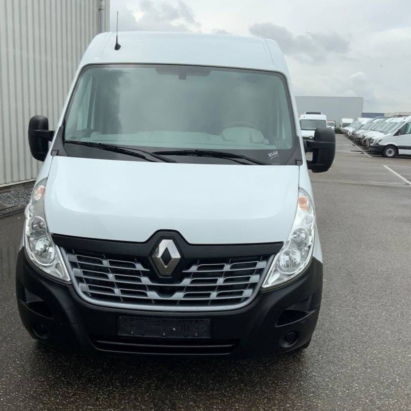 Фургон Renault Trafic 2016