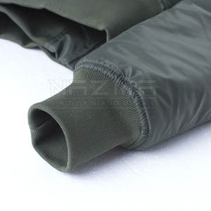 Blouson aviateur grande taille pour hommes fabriqué en usine pour adultes vêtements d'hiver avec col montant et logo avant vêtements en toile chauds - Product Image 5