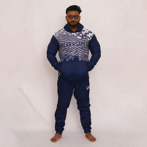 Ensemble 2 pièces personnalisé OEM survêtement respirant 100% polyester de grande taille léger coupe-vent survêtement sur piste sans couture - Product Image 1