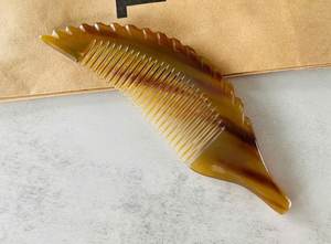 Peigne en corne naturelle fait à la main pour barbe toilettage coiffure peigne polyvalent confortable - Product Image 2