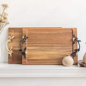 Nouvelle arrivée dernière conception plateau en bois de forme ovale avec poignée en métal plateau en bois de grande qualité de fournisseurs en gros - Product Image 2