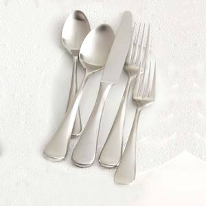 Ensemble de couverts en acier inoxydable argent durables fabriqués en gros à bas prix en Inde pour les restaurants et les fêtes - Product Image 5