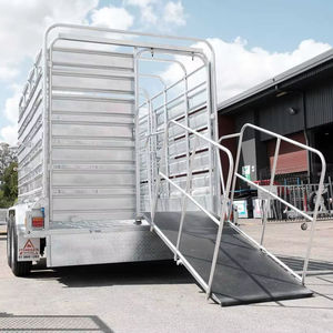 Remolque de Acero de 3 Ejes para Transporte de Ovejas y Ganado, con Valla para Tractor, para la Gestión de Vacas, Cerdos y Ganado - Product Image 1