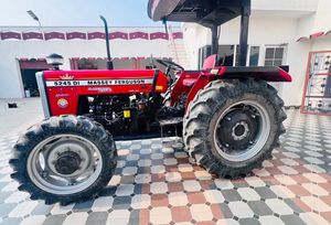 2021 Modèle Massey Ferguson 5245 Tracteur à roues à vendre 50hp 4WD Mahindra Gear et composants de moteur inclus - Product Image 3