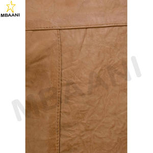 เสื้อกั๊กหนังผู้ชายทรงเวสเทิร์น คอวี สำหรับขี่มอเตอร์ไซค์ พร้อมกระดุมแบบคลาสสิก - Product Image 6