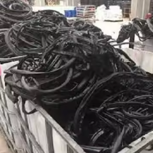 Chatarra de caucho de silicona en venta - Product Image 3