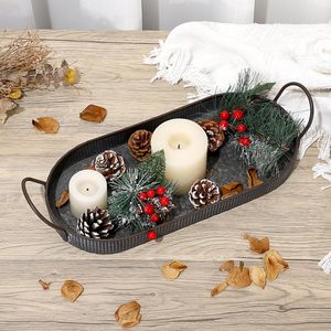 Plateau Décoratif Royal Radiance Agrémenté en FER GALVALISÉ NOIR avec Motifs Floraux Artisanaux et Poignées Ornées pour Grandeurs - Product Image 5