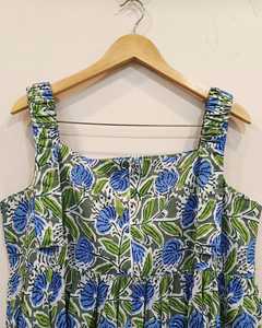 Robe midi en coton imprimé à la main Bretelles élastiques réglables Vêtement de plage Robe d'été Chic sans effort Robe bohème - Product Image 6