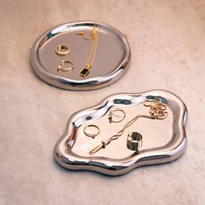 Plateau de service en aluminium de qualité luxueuse fini brillant antique de haute qualité Nouveau design Qualité parfaite - Product Image 2