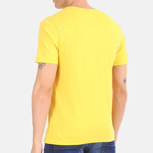 Camiseta de tela cómoda hecha en Pakistán para hombre, diseño único, MOQ bajo, 100% de algodón, camiseta estampada holgada para hombre - Product Image 4