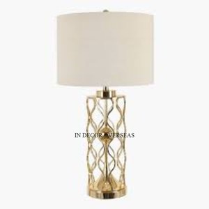 Lampe de décoration de table et de sol pour salon et chambre à coucher, avec support en métal plaqué or de haute qualité et dessus blanc, au look unique et élégant - Product Image 1