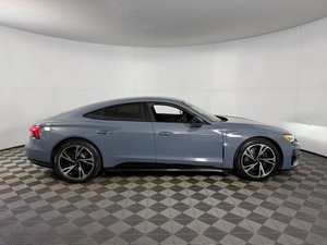 Auto Usado Confiable, Audi e-tron GT Premium Plus 2024, Sedán 4 Puertas con Tracción en las Cuatro Ruedas - Product Image 6