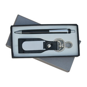 Personnalisé noir PU en cuir véritable voiture de luxe Faux cuir corde bracelet porte-clés en vrac moule pour coffrets cadeaux - Product Image 3