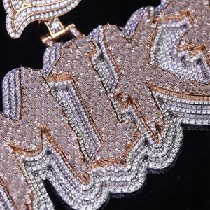 VVS Moissanite colgante inicial Iced Out redondo y Baguette corte diamante 925 plata esterlina letra diseño colgante - Product Image 2