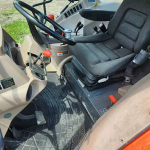 Utilisé pour le tracteur agricole diesel 30 CV M6040, composants essentiels (engrenages et moteur), garantie de 3 ans - Product Image 3