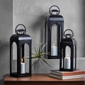 Fancy Design Metal Hanging Candle Lantern Acabado dorado para decoraciones del hogar y la boda Disponible en precios calientes - Product Image 5