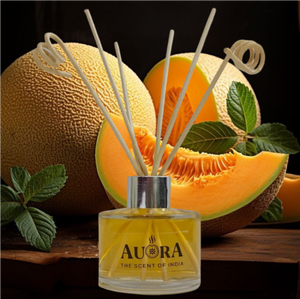 Juego de difusor de caña de lino fresco Botella de vidrio Palos de ratán Ambientador de larga duración 100 Aromas indios Precio de fábrica Etiqueta personalizada - Product Image 1