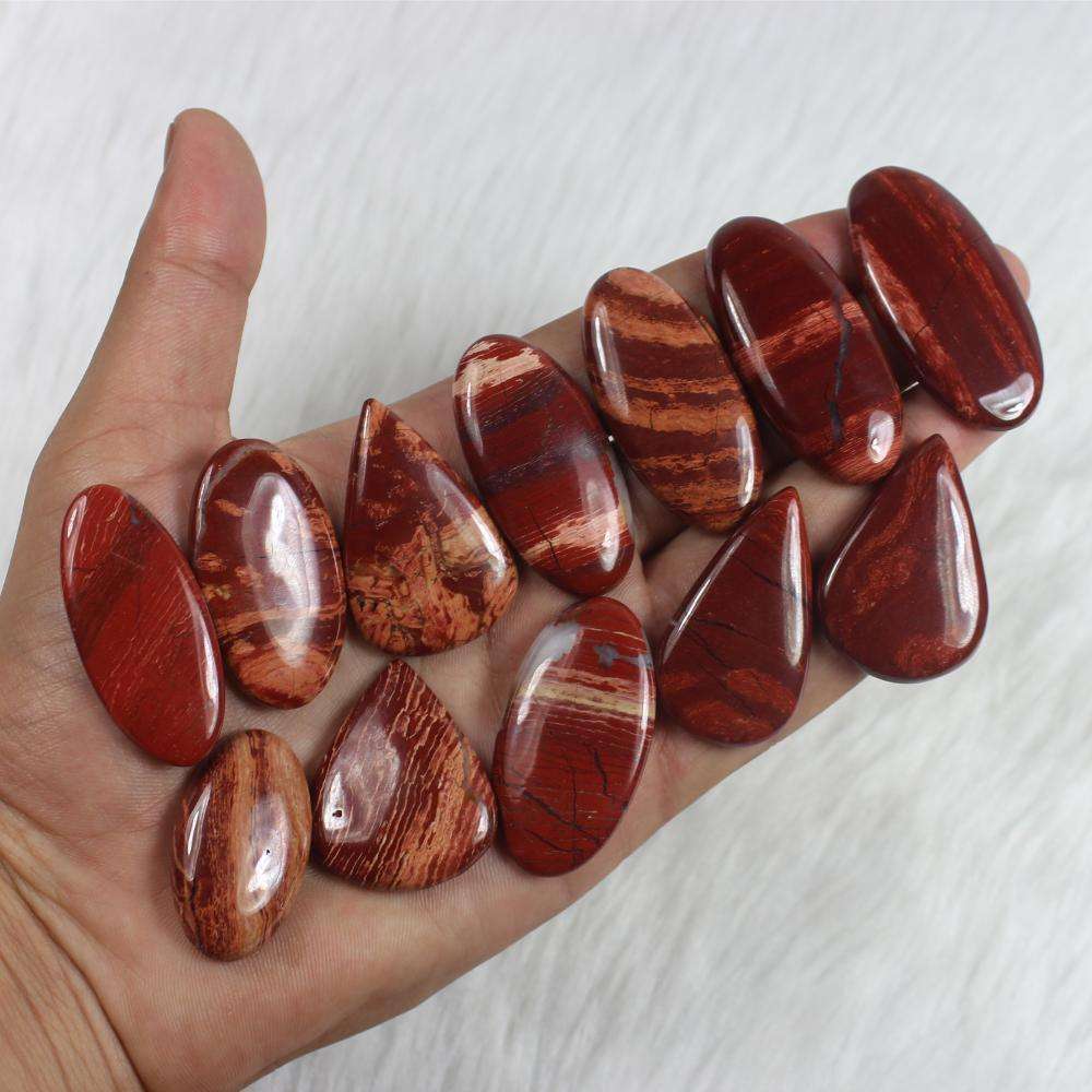 Identique à l'image