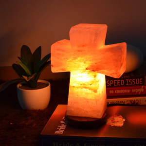 โคมไฟคริสตัลรูปกากบาทสีชมพูหินเกลือแกะสลักด้วยมือเครื่องดักฝันอันศักดิ์สิทธิ์ที่ออกแบบได้ตามต้องการ - Product Image 4