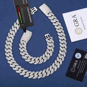 Chaîne cubaine Miami de qualité supérieure, entièrement sertie de diamants Moissanite VVS taille baguette, style Hip Hop de luxe, bijoux pour homme - Product Image 4