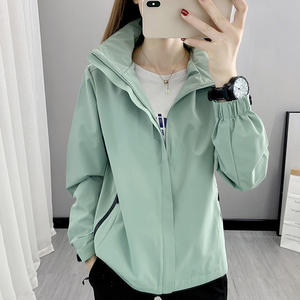 Vente en gros d'usine de veste à capuche d'extérieur imperméable à la mode pour femmes veste coupe-vent respirante à une couche - Product Image 3