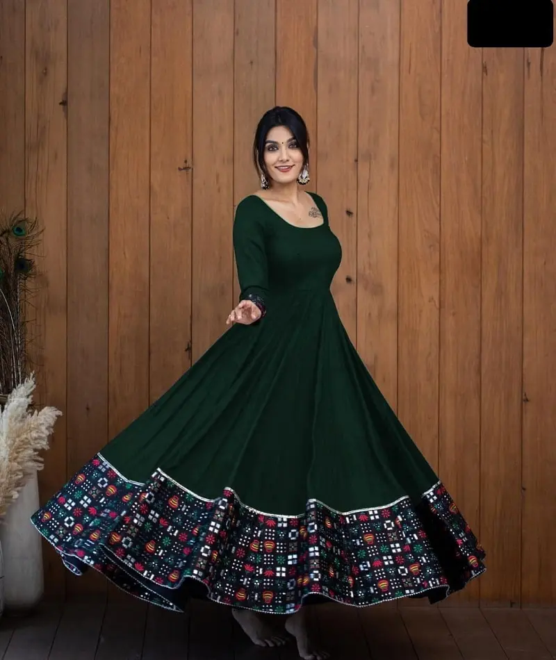 Индийская Этническая одежда готовый искусственный шелк Куртис с цифровым принтом и большого размера доступная для индийских и пакистанских женщин одежда
