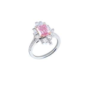 Bague en diamant rose taille émeraude - Allison - Product Image 3