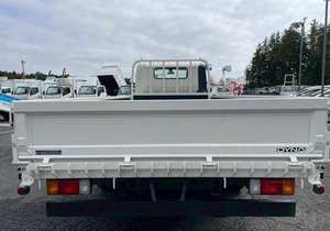 Parfait - Occasion - TOYOOTA - DYNA - 2 TONNES - POWERGATE - CAMION - 2008 - Product Image 4