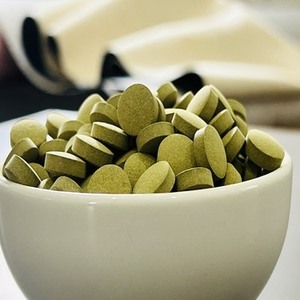 Tabletas de Neem para un limpiador que sientes más limpio de adentro hacia afuera, apoya la desintoxicación y la salud inmunológica. Sin pelusas, solo Neem. - Product Image 4