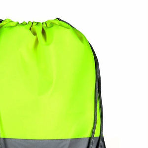 Sac à dos en polyester de qualité supérieure avec cordon de serrage, couleur noire, sac de sport de voyage en tissu avec logo personnalisé imprimé - Product Image 5