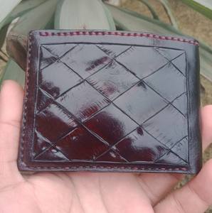 Cartera Bifold de Cuero Genuino para Hombre con Bloqueo RFID |   Artículo Hecho a Mano con Curtido Vegetal - Product Image 1