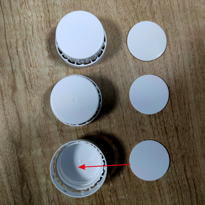 Sanli tự động <span class=keywords><strong>cap</strong></span> Liner Punch và chèn máy móc nhựa mũ có nắp đậy tấm lót chèn Máy Nhà Máy Giá - Product Image 3