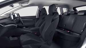 OFERTA: SUV HÍBRIDO COMPACTO ELROQ con ASIENTOS DE CUERO, CARGA RÁPIDA EN MENOS DE 30 MINUTOS, INTERIOR ESPACIOSO para MOBILIDAD URBANA MODERNA - Product Image 5