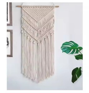 Tapiz decorativo bohemio de lujo de arte de pared de macramé de algodón Premium para interiores modernos de sala de estar y hogar - Product Image 1