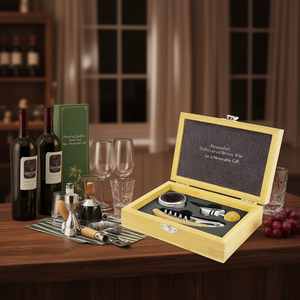 Set da Vino Personalizzato in Acciaio Inox e Bambù, Accessori da Bar per un Regalo Memorabile - Product Image 3