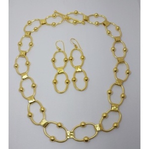 Handmade Gold-Plated Brass Women's Statement Layered Necklaces Fashion Jewelry Other Occassion - Product Image 5