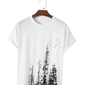 T-shirt graphique personnalisé avec silhouette d'arbre de forêt blanche, oiseaux en vol, art de la nature, impression unisexe, coton doux, décontracté, esthétique, streetwear - Product Image 5