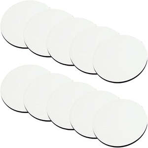 Hermoso juego de posavasos rústicos de madera, elaborados con un acabado natural liso, adecuados para un hogar contemporáneo. - Product Image 3