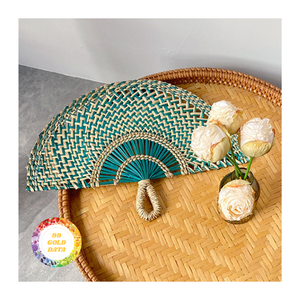 Ventilador de algas marinas artesanal vietnamita y ventilador de Palma decorativo-Suministro a granel para tiendas de exportación y eventos ecológicos - Product Image 6