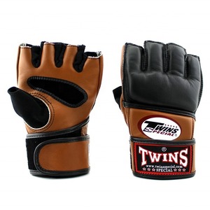 ถุงมือฝึกซ้อม MMA สำหรับฝึกต่อสู้แบบ Grappling รุ่นขายดี สำหรับฝึกซ้อมคิกบ็อกซิ่ง  ทำจากหนังวัวแท้  แบบเปิดฝ่ามือ  ปิดด้วยแถบตีนตุ๊กแก - Product Image 2