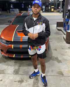 Chaqueta y pantalones cortos con logotipo personalizado para hombre, chándal de verano, conjunto de ropa cortavientos, conjunto de pantalones cortos, conjunto de chándal de dos piezas para hombre - Product Image 5